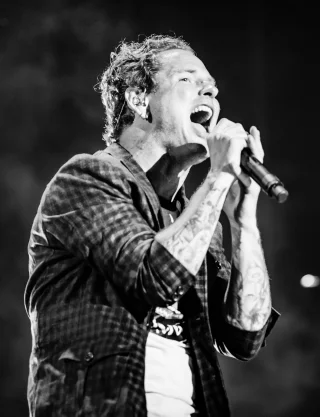 Corey Taylor height profile photo