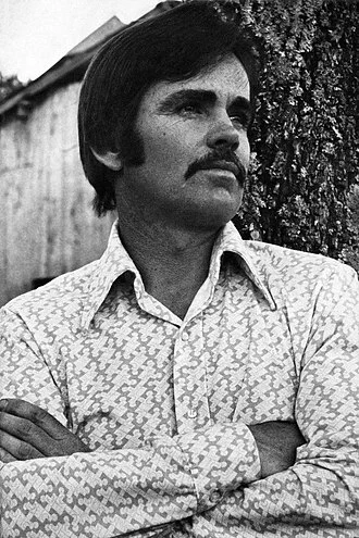 Cormac McCarthy height profile photo
