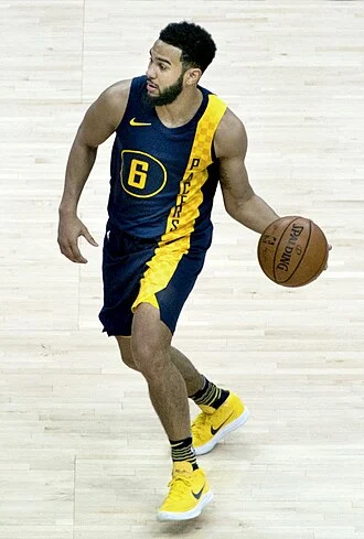 Cory Joseph height profile photo