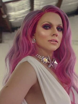 Courtney Act height profile photo