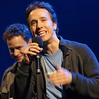 Craig Kielburger height profile photo