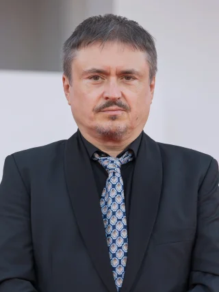 Cristian Mungiu height profile photo