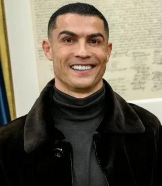 Cristiano Ronaldo height profile photo