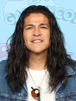 Cristo Fernández height profile photo