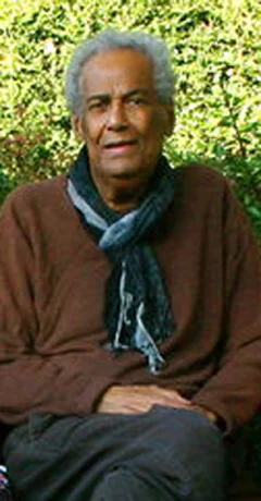 Cy Grant height profile photo