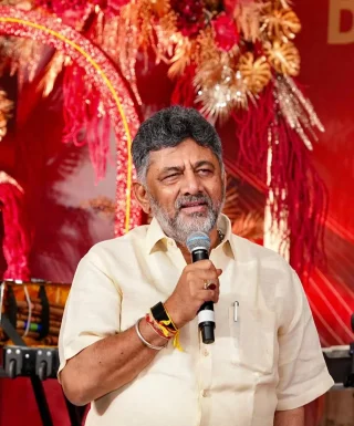 D. K. Shivakumar height profile photo