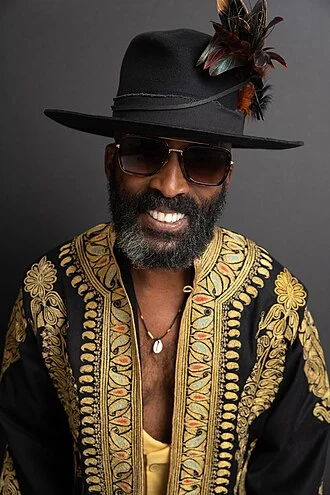 D'Wayne Wiggins height profile photo