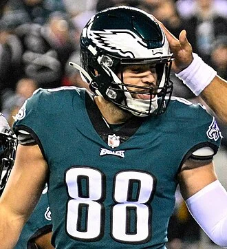 Dallas Goedert height profile photo
