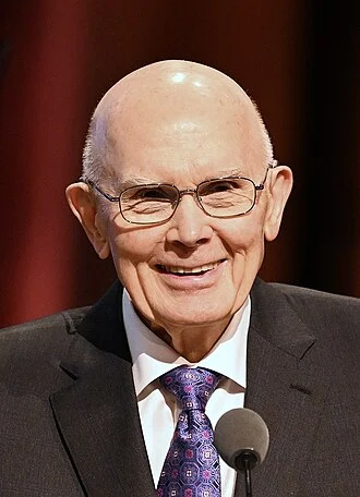 Dallin H. Oaks height profile photo