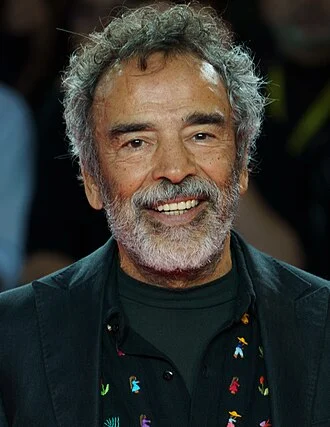 Damián Alcázar height profile photo