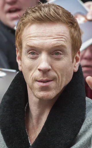 Damian Lewis height profile photo