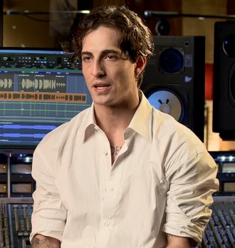 Damiano David height profile photo