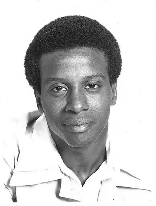 Damon Evans (actor) height profile photo