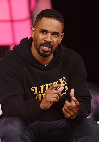 Damon Wayans Jr. height profile photo