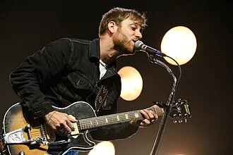 Dan Auerbach height profile photo