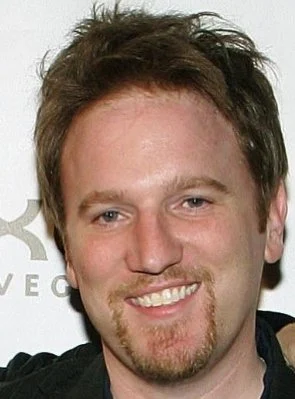 Dan Finnerty height profile photo