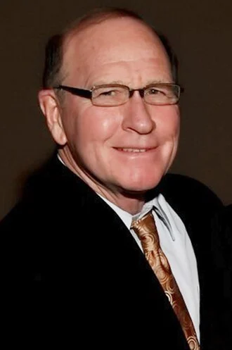 Dan Gable height profile photo