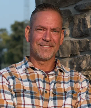 Dan Osborn height profile photo