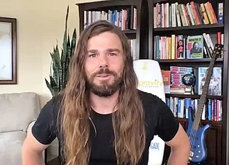 Dan Price height profile photo