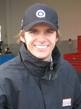 Dan Wheldon height profile photo