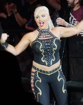 Dana Brooke height profile photo