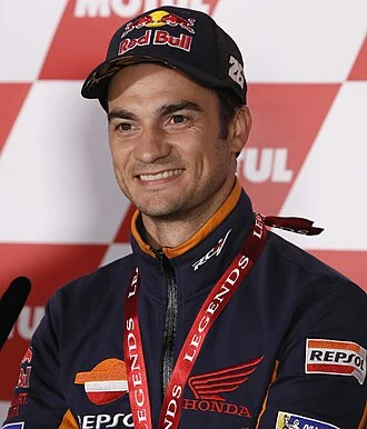Dani Pedrosa height profile photo