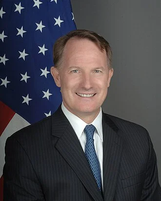 Daniel Bennett Smith height profile photo