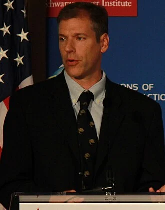 Daniel Kammen height profile photo