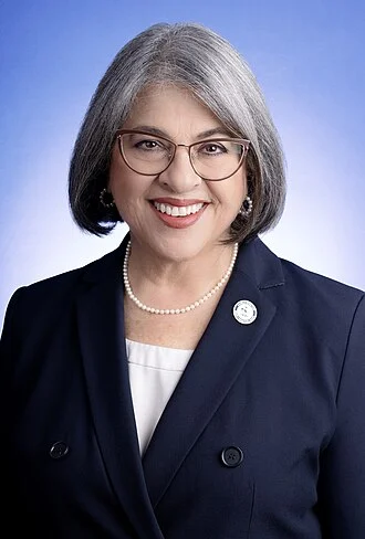 Daniella Levine Cava height profile photo