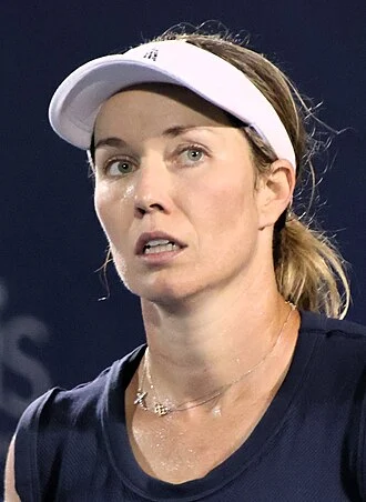 Danielle Collins height profile photo