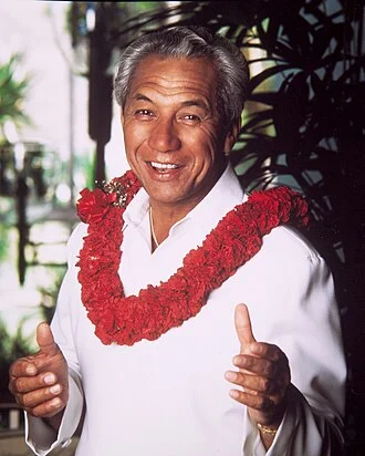 Danny Kaleikini height profile photo