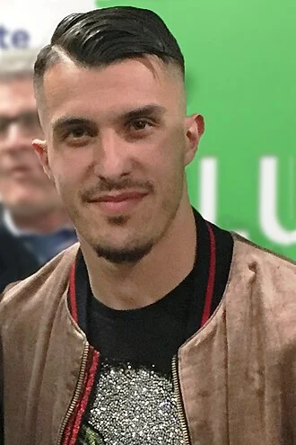 Dany Mota height profile photo