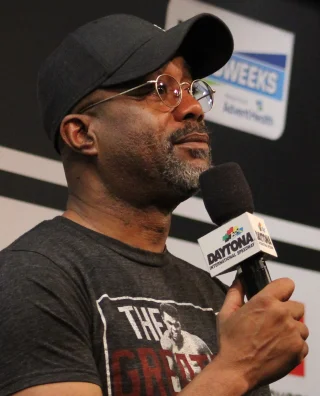 Darius Rucker height profile photo