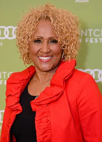 Darlene Love height profile photo