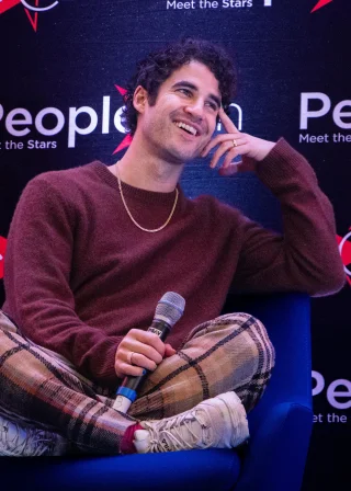 Darren Criss height profile photo