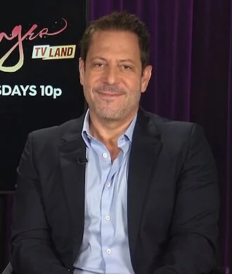 Darren Star height profile photo