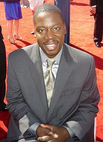 Daryl Mitchell (actor) height profile photo