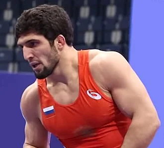 Dauren Kurugliev height profile photo