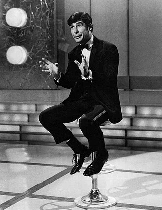 Dave Allen (comedian) height profile photo