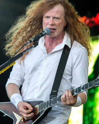 Dave Mustaine height profile photo