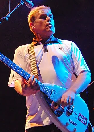 Dave Wakeling height profile photo