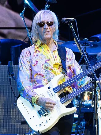Davey Johnstone height profile photo