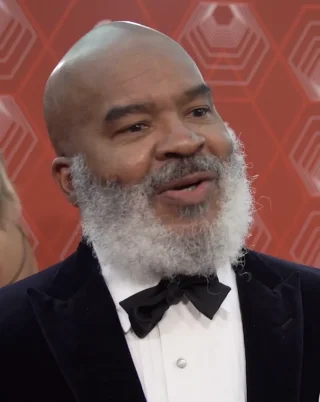 David Alan Grier height profile photo
