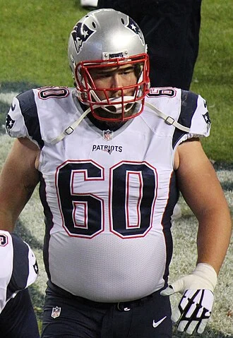 David Andrews (American football) height profile photo