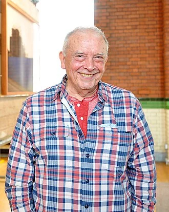 David Bailey height profile photo