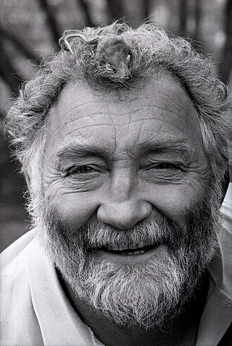 David Bellamy height profile photo