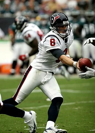 David Carr (American football) height profile photo