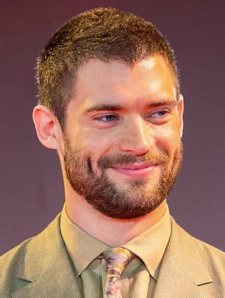 David Corenswet height profile photo