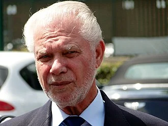 David Gold (businessman) height profile photo