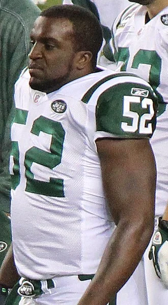 David Harris (American football) height profile photo